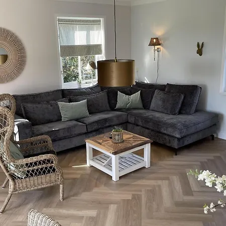 Villa Buitenplaats 5 *